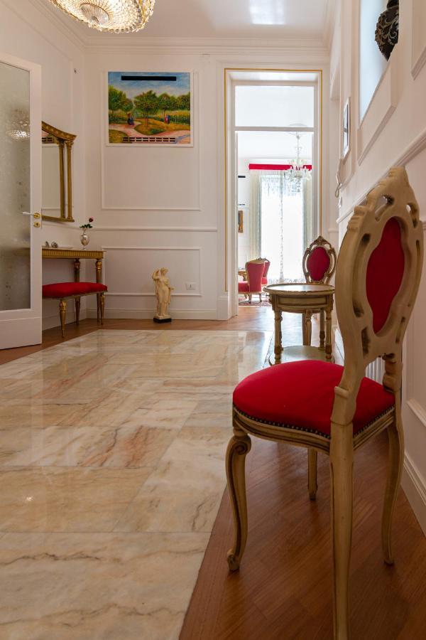 Le Rose di Nonna Maria, appartamento di lusso in centro città Palerme Extérieur photo