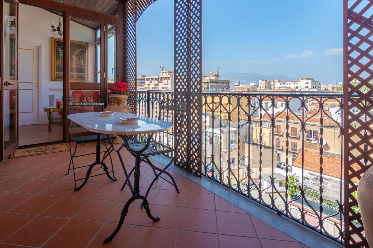 Le Rose di Nonna Maria, appartamento di lusso in centro città Palerme Extérieur photo