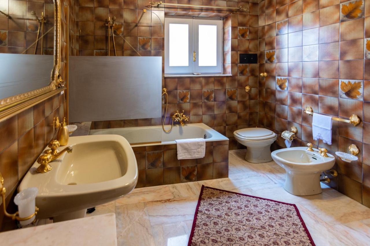 Le Rose di Nonna Maria, appartamento di lusso in centro città Palerme Extérieur photo