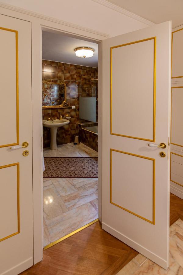 Le Rose di Nonna Maria, appartamento di lusso in centro città Palerme Extérieur photo